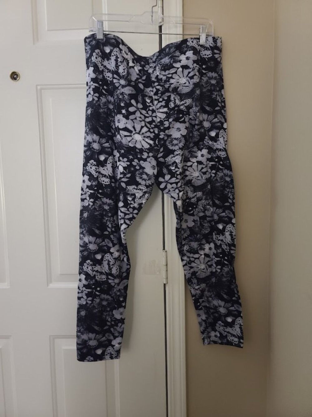 Just Be Stretchy Leggings Size 3x